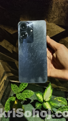 Realme Note 60